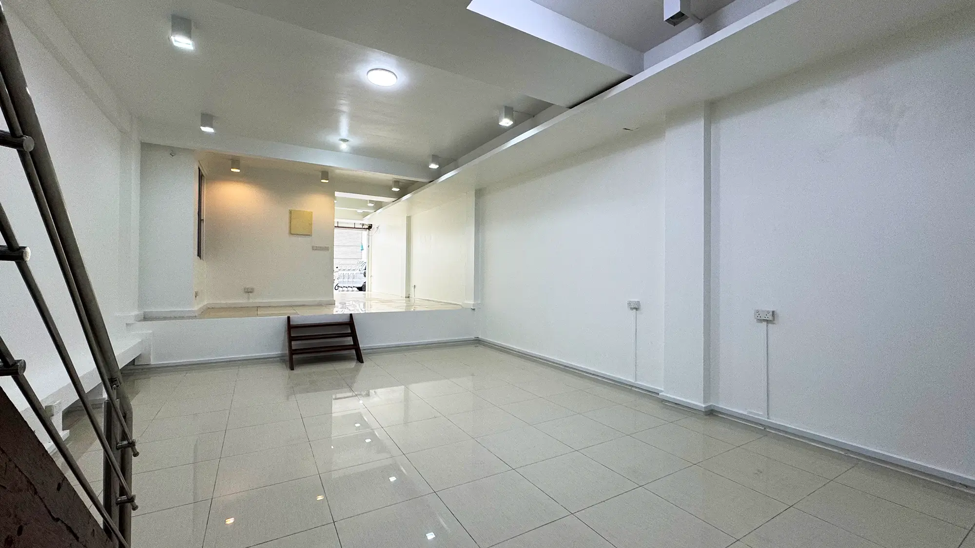 Commercial Space for Rent (ML 306) — Koaru Kendi Magu