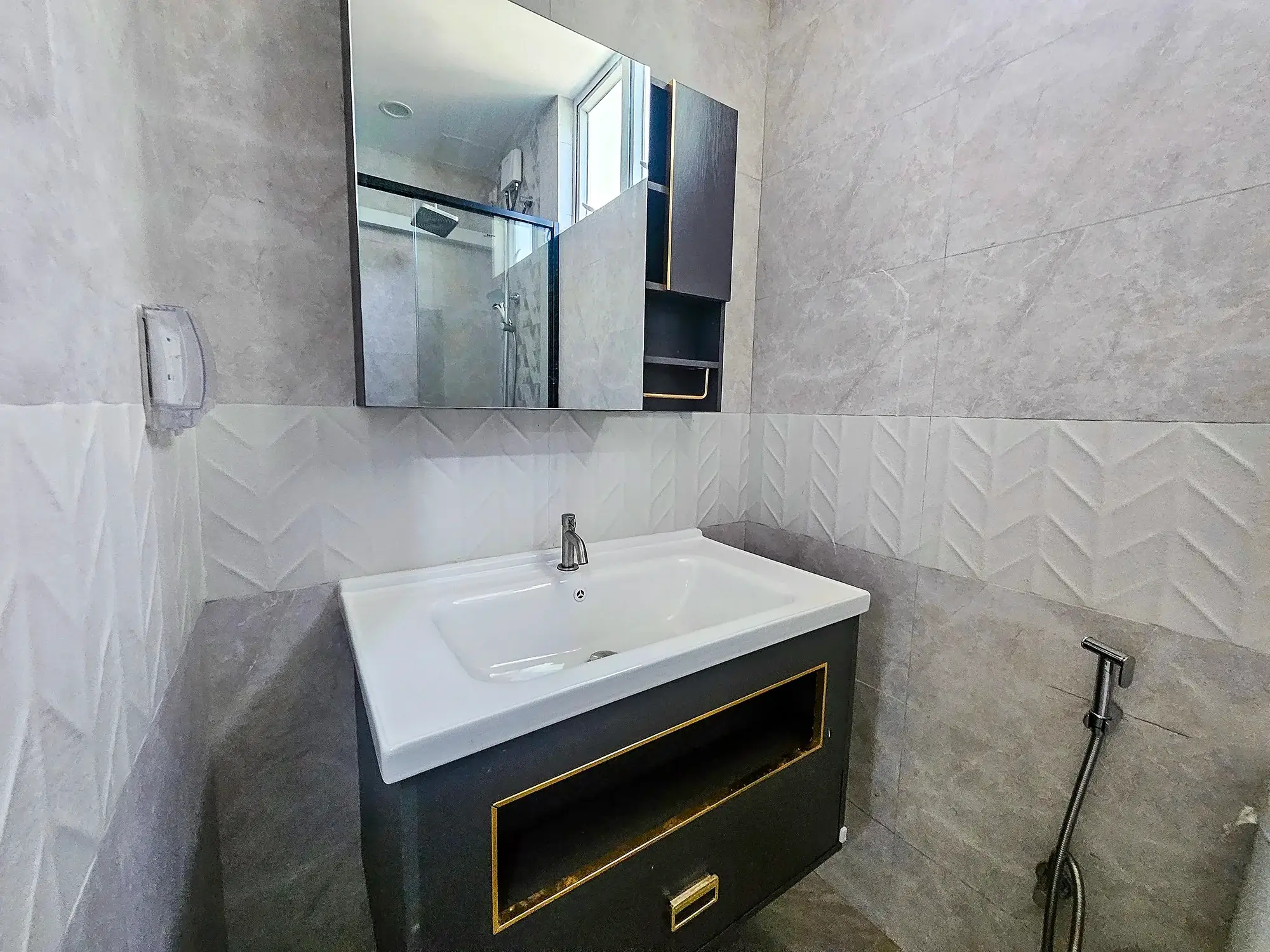 Fully Furnished 2 BR for Rent (HM 548) — Hulhumalé