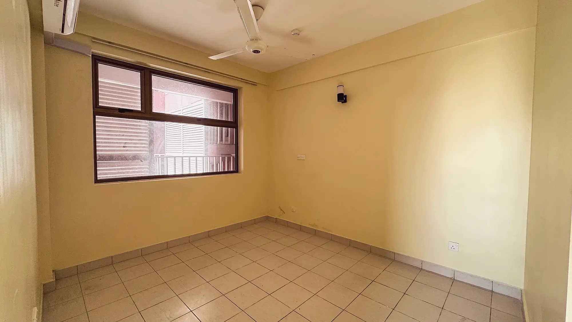 Unfurnished 3 BR for Rent (ML 319) — Gaakoshi