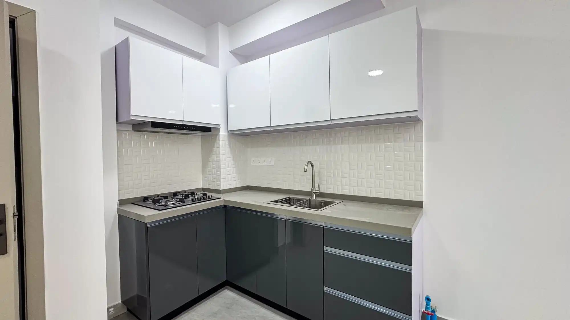 Unfurnished 3 BR for Rent (ML 380) — Violet Goalhi