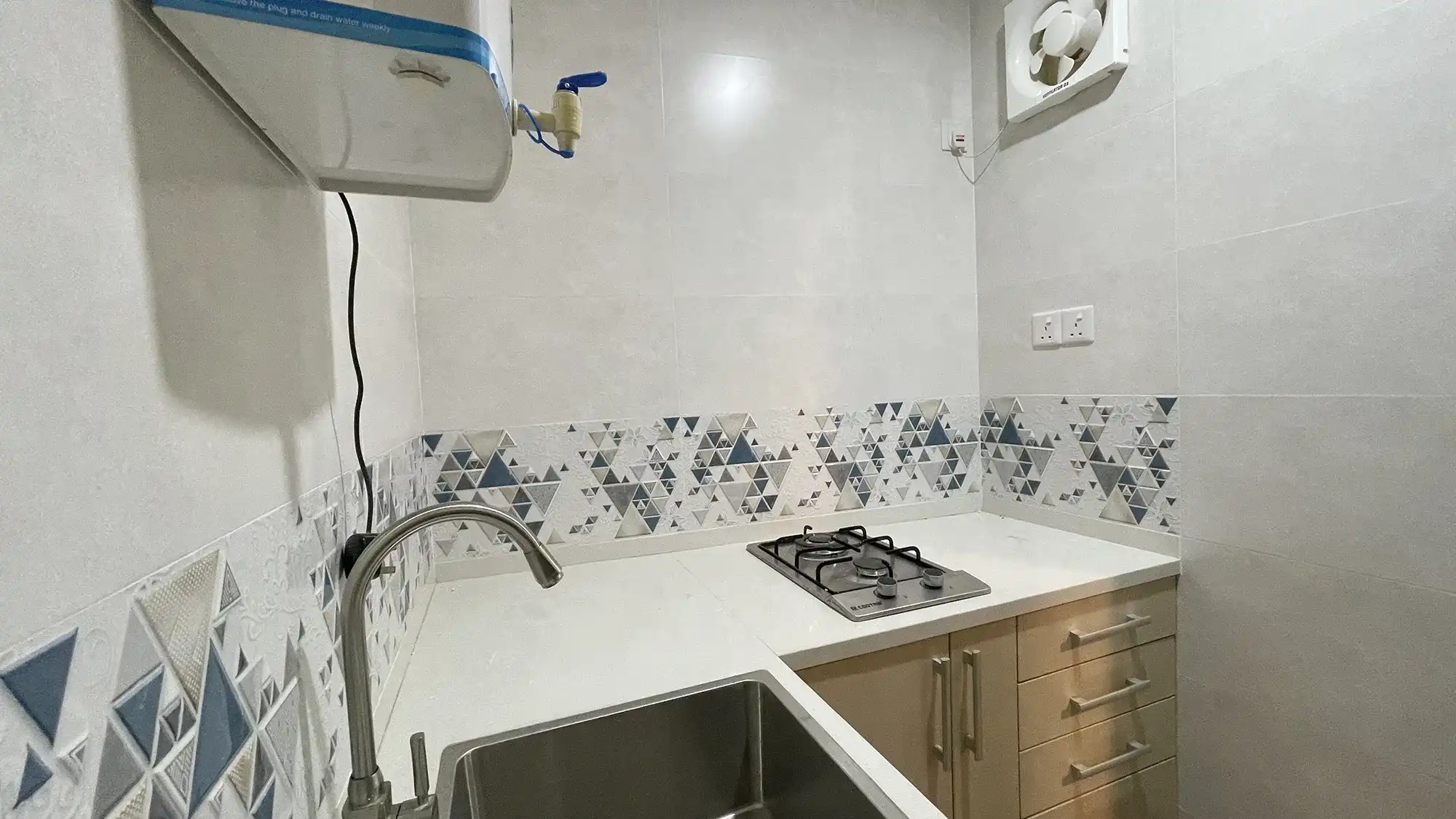 Semi Furnished 1 BR for Rent (ML 385) — Majeedhee Magu