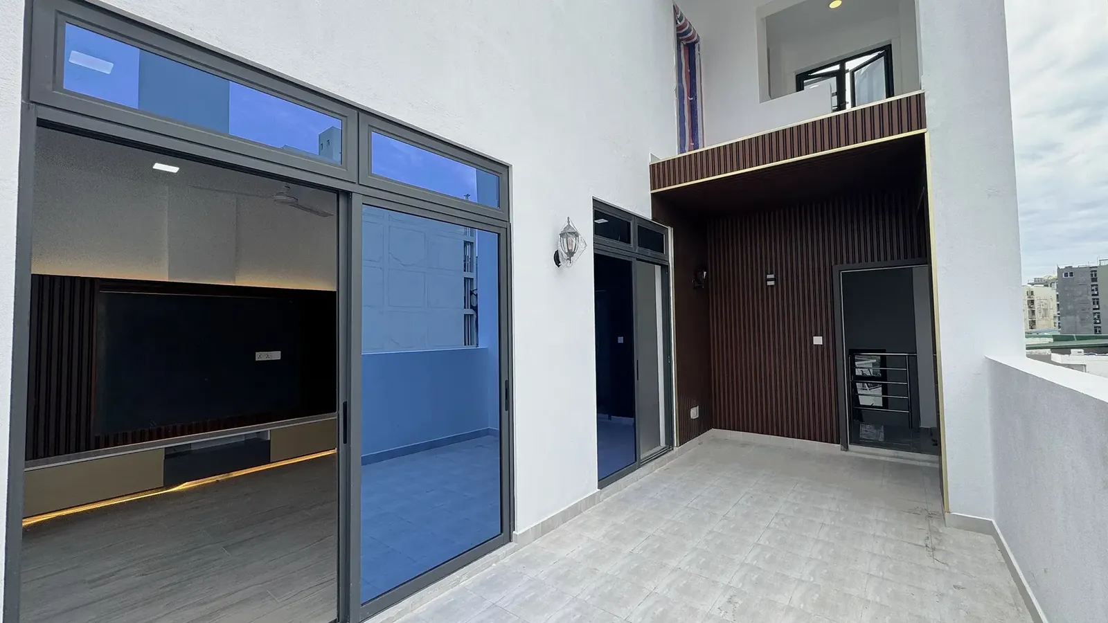 Unfurnished 1 BR Penthouse for Rent (ML 458) — Malé — Maafannu