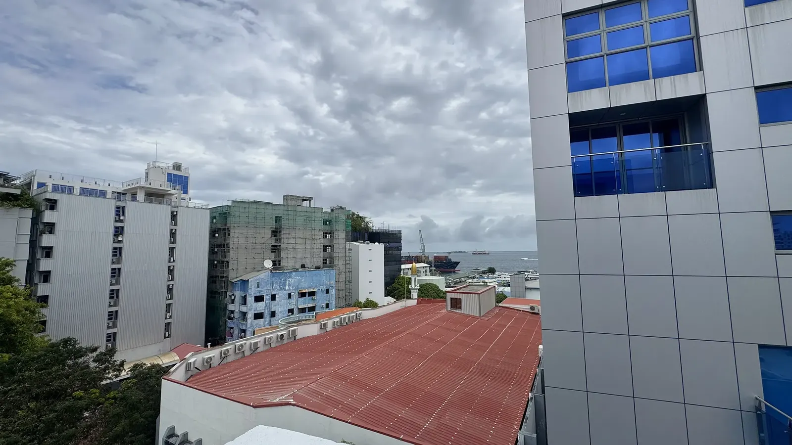 Unfurnished 1 BR Penthouse for Rent (ML 458) — Malé — Maafannu