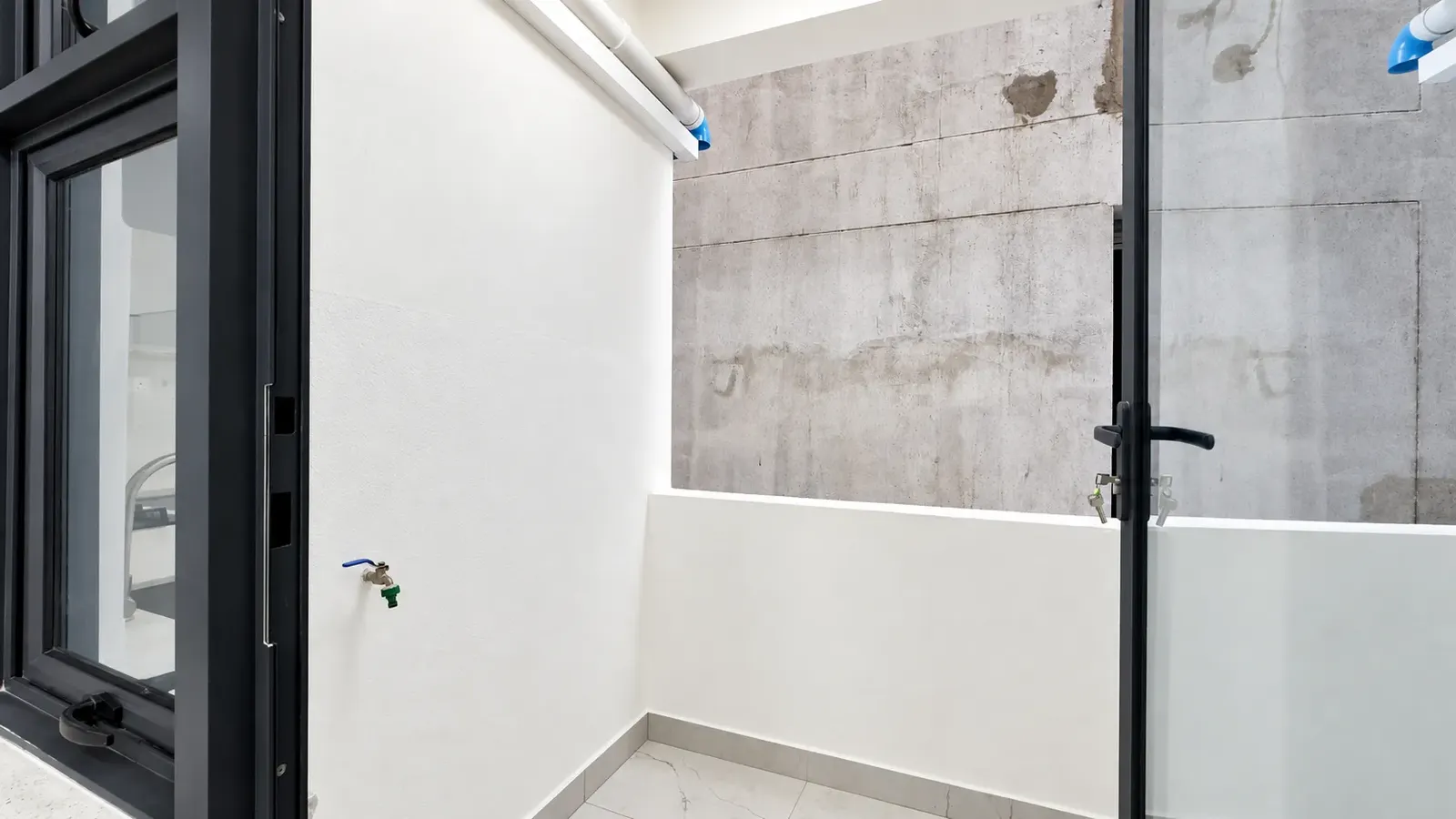 Unfurnished 3 BR for Rent (ML 459) — Malé