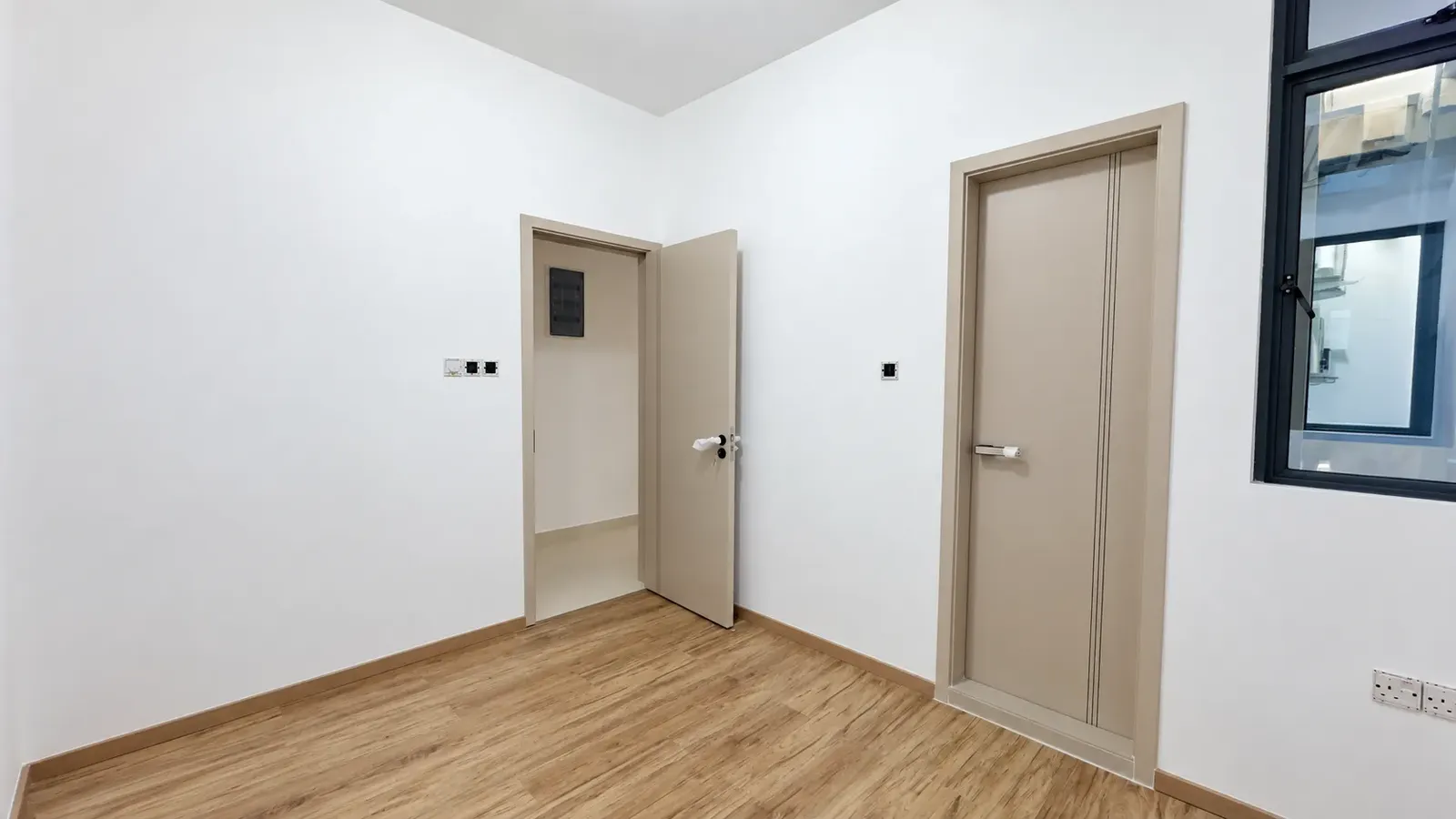 Commercial Space for Rent (ML 468) — Malé