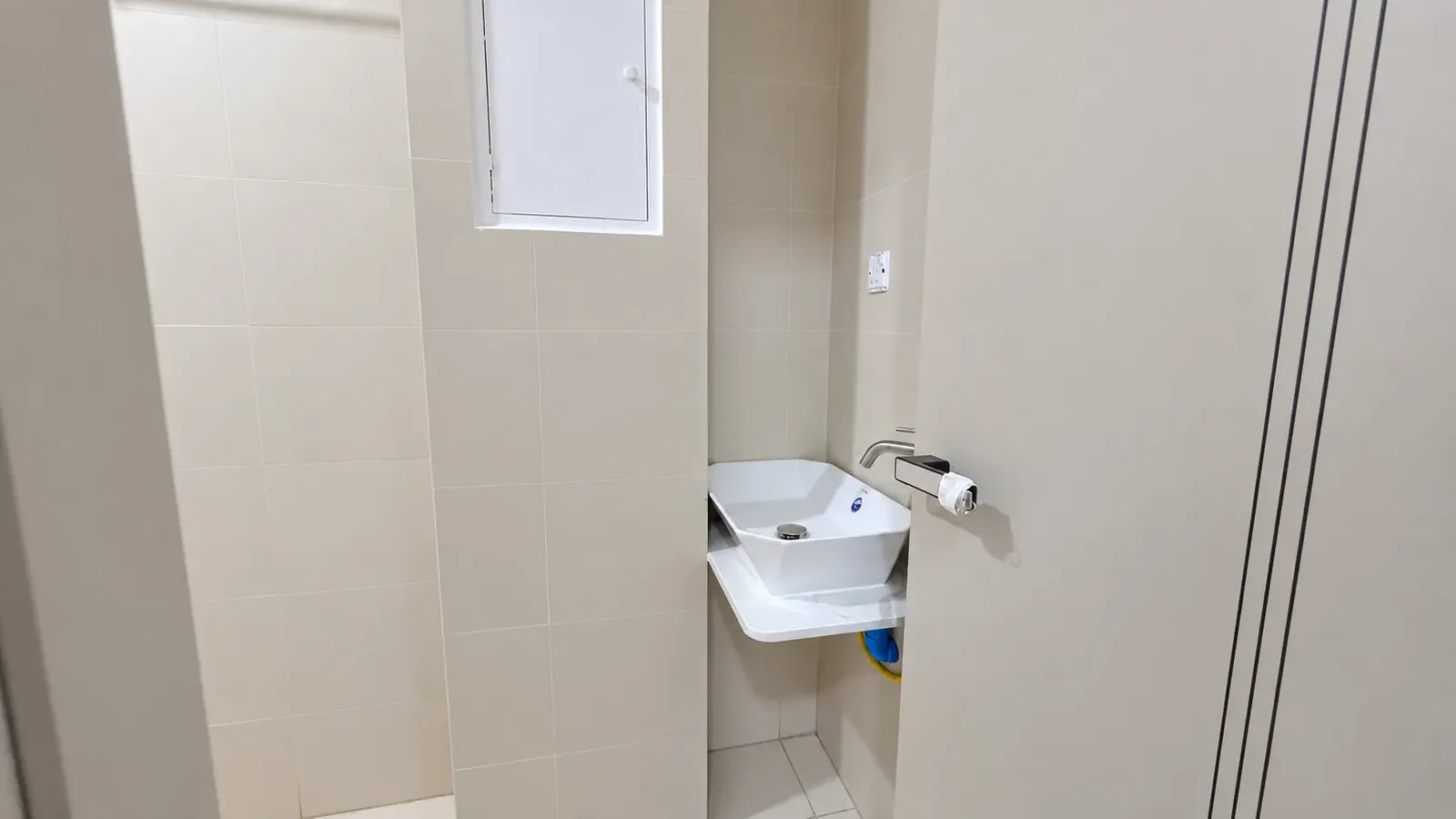 Commercial Space for Rent (ML 468) — Malé