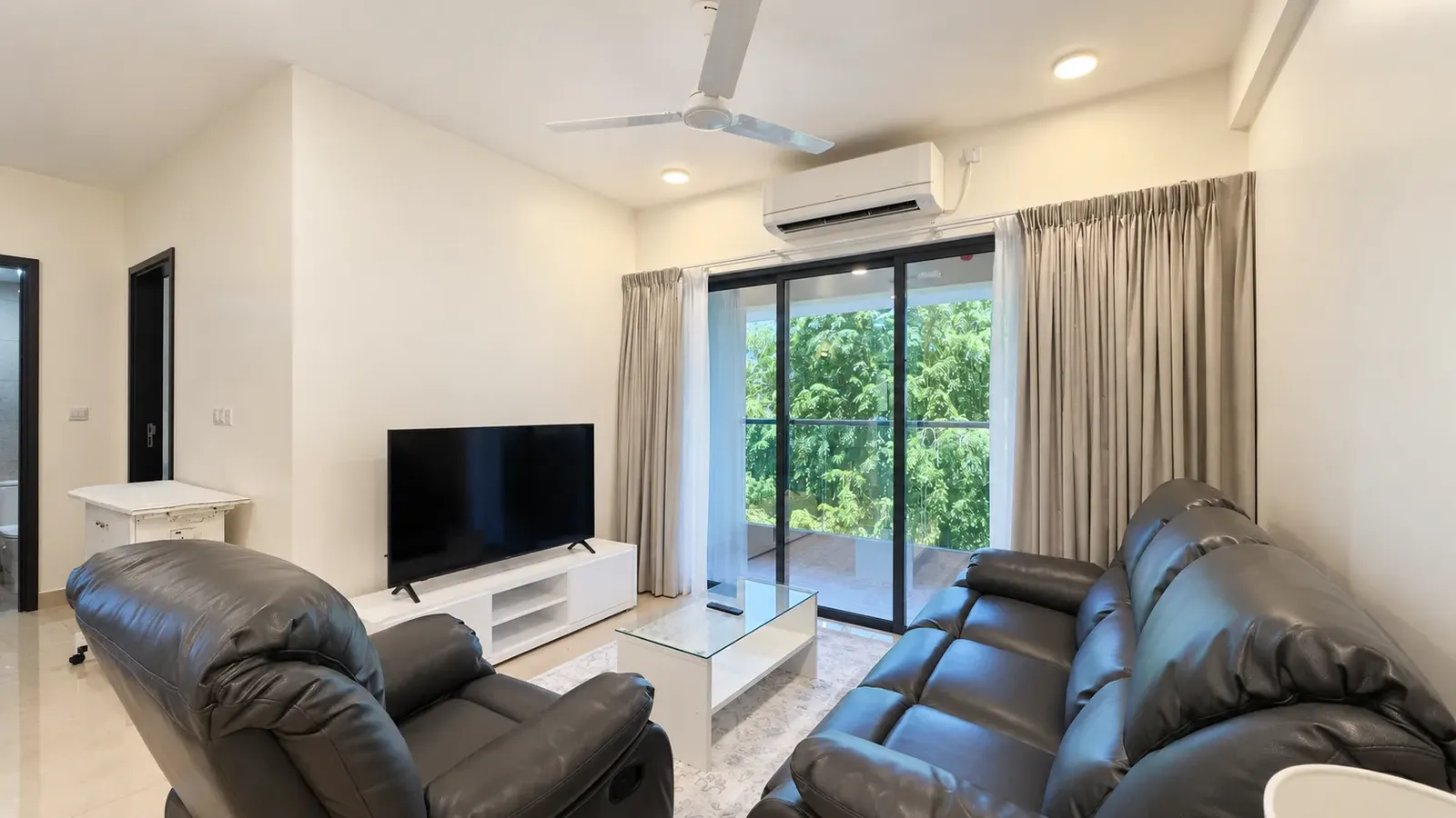 Fully Furnished 3+1 BR for Rent (ML 466) — Luxera Nadhee
