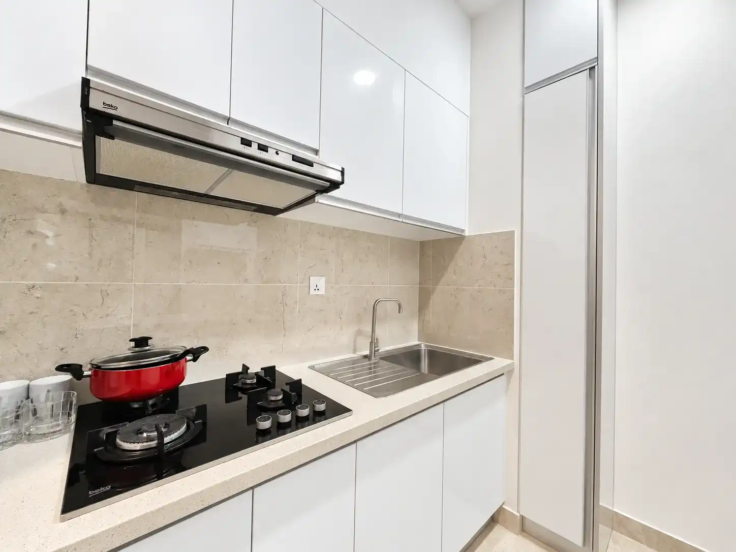 Fully Furnished 1 BR for Rent (ML 467) — Luxaone Odeon